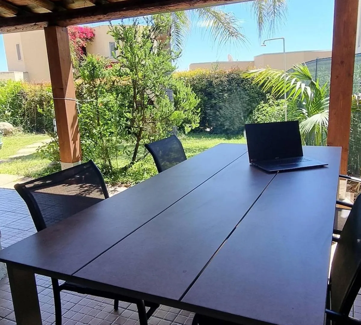 Ferienunterkunft In Costa Rei Apartment